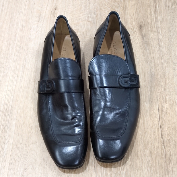 Gucci Black Leather Loafers With GG Logo - Picture 1 of 9